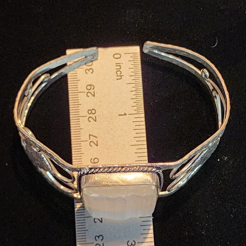 Scolocite Cuff - Picture 5 of 5